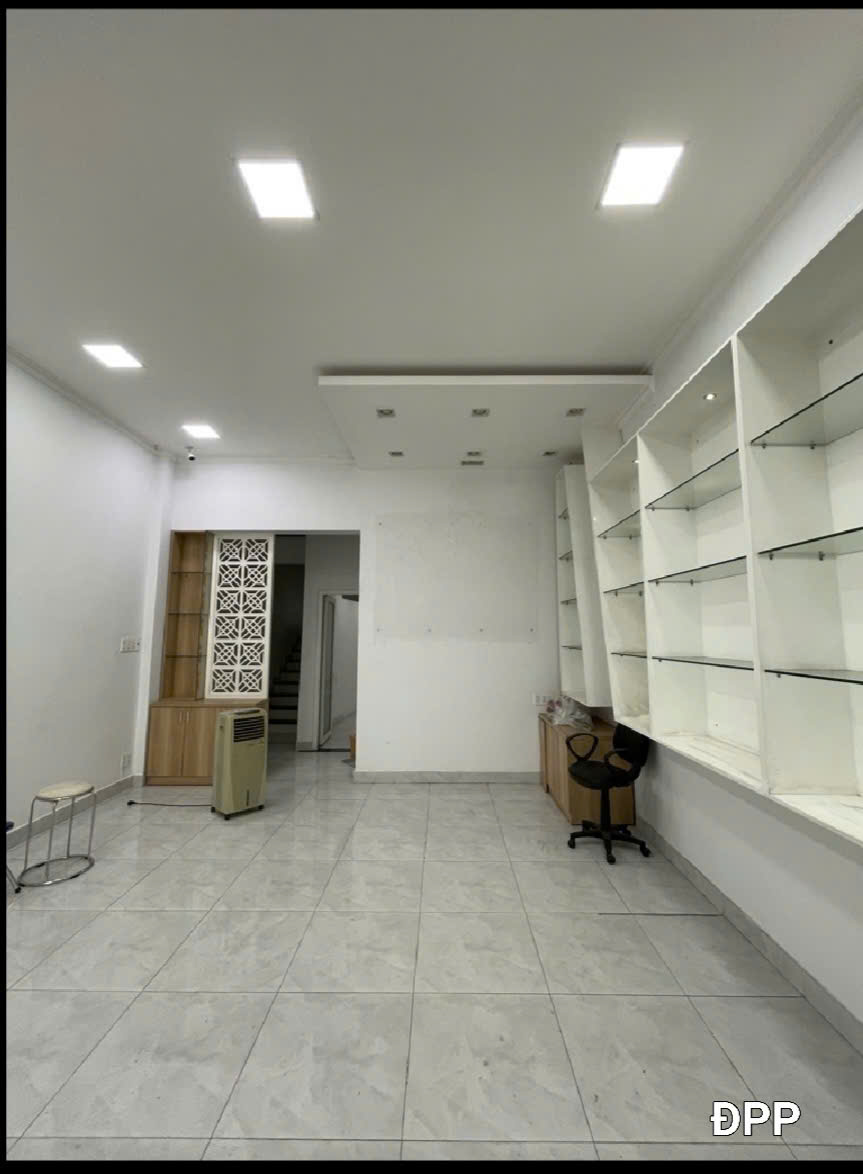 Bán nhà mặt tiền kinh doanh Tăng Nhơn Phú B - quận 9